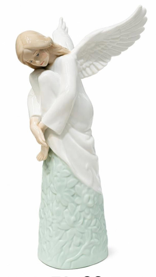 Ángel En Porcelana